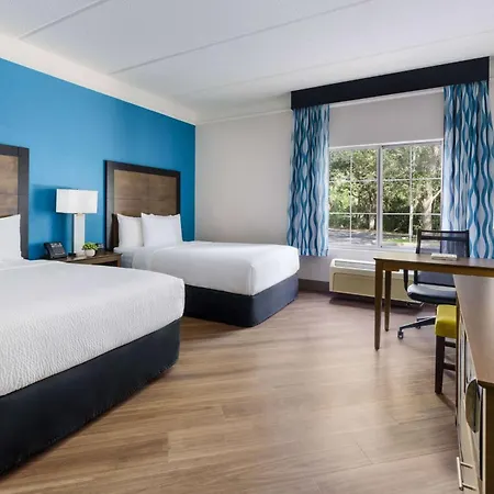 Hotel La Quinta By Wyndham Tampa Brandon Regency Park